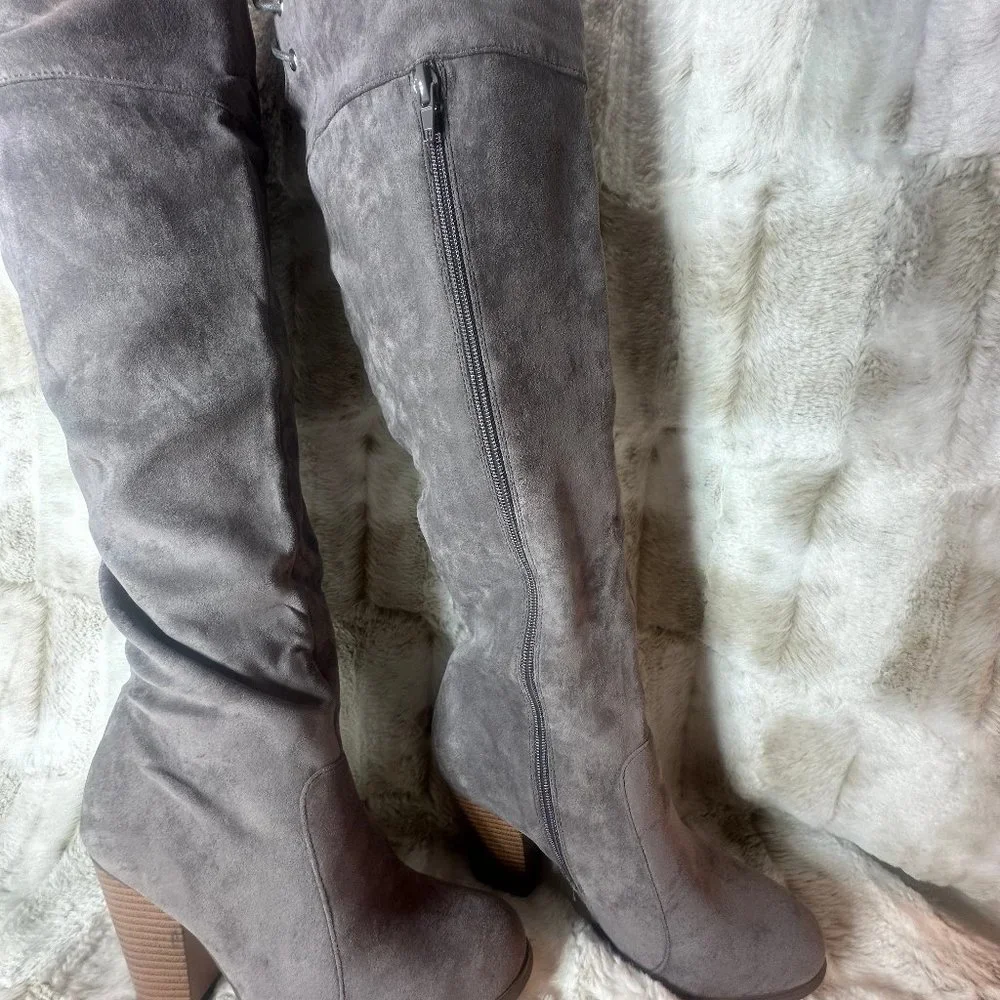 Chase + Chloe Western Style Over The Knee Gray Faux Suede Boots